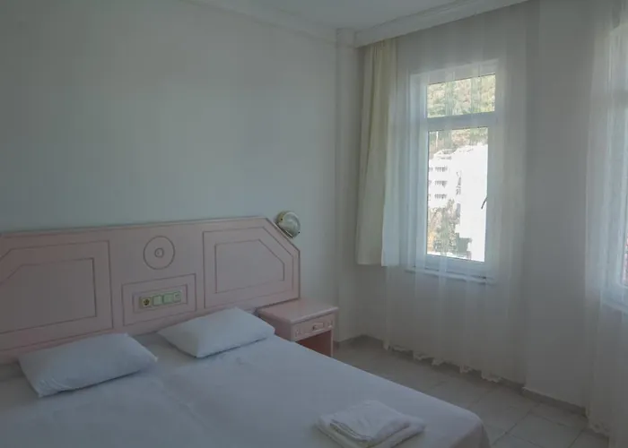 Pembe Koesk 3* Fethiye