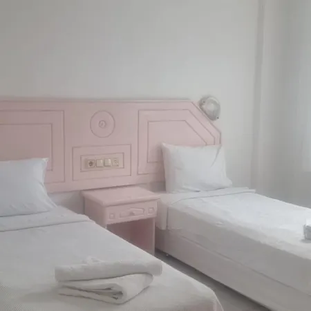 Aparthotel Pembe Kosk Apart *