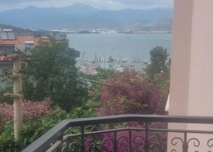 Pembe Koesk Apart Otel Fethiye