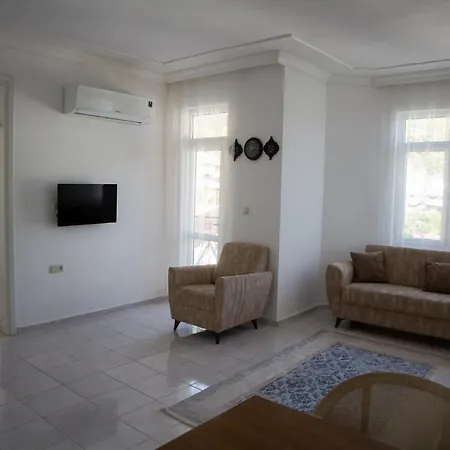 Aparthotel Pembe Koesk *